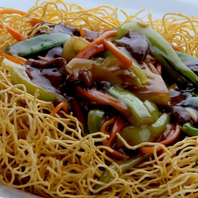 67 Pan Fried Crunchy Egg Noodles Pan Acean Noodle, Grills, stirfry